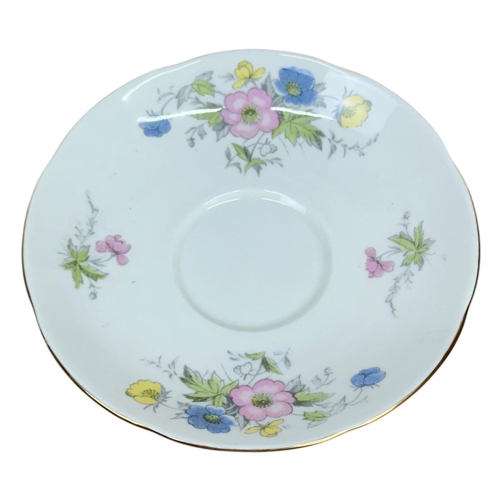 VTG Adderley LAWLEY Bone‎ China Pastel Floral Tea Cup Saucer Gold England M415 - Picture 2 of 11